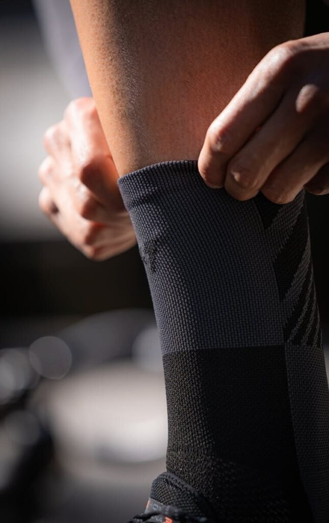Acessórios para correr na rua: Meias de performance para evitar bolhas.